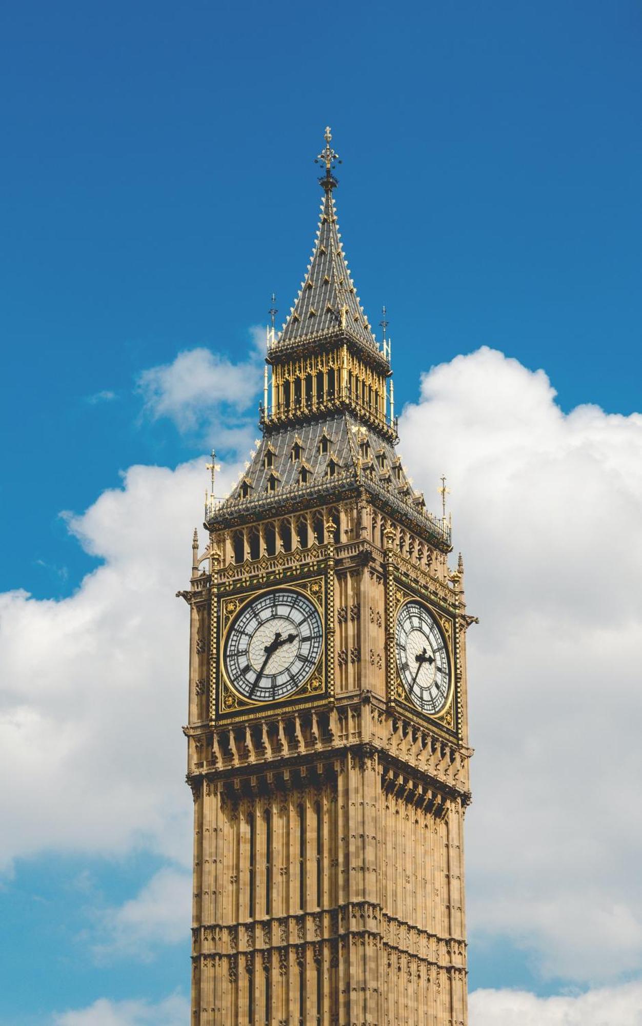 ロンドンCosy 1-Bed E15, Sleeps 4, 1 Min From Tube Station Near O2 Arenaアパートメント エクステリア 写真