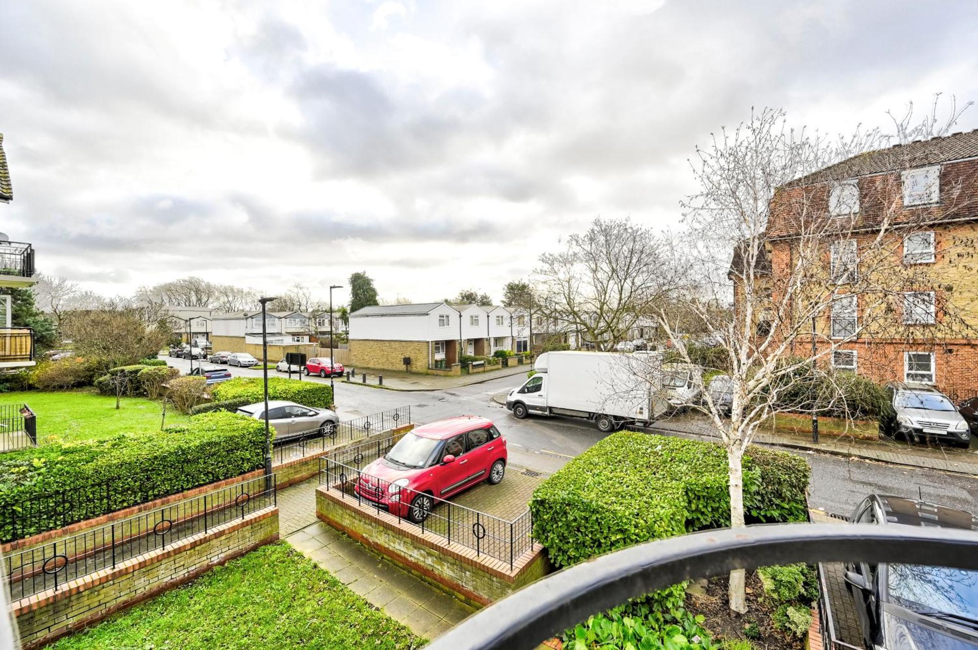 ロンドンCosy 1-Bed E15, Sleeps 4, 1 Min From Tube Station Near O2 Arenaアパートメント エクステリア 写真